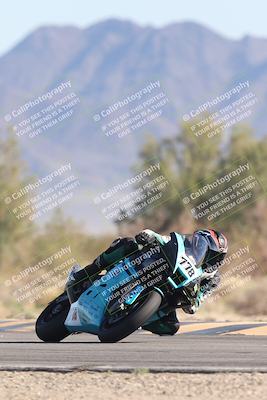 media/Jan-17-2026-CVMA (Sat) [[ab348a895b]]/Race 4-Formula Middleweight/